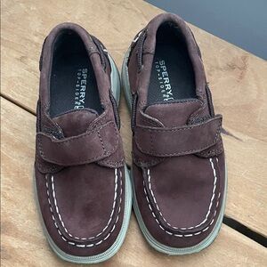 Sperry Brown Leather Intrepid Boat Shoes Boys size 9